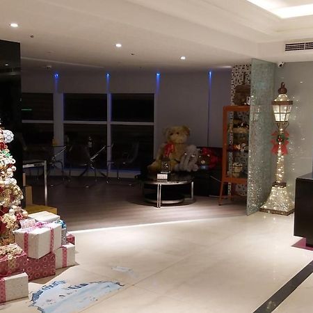 ホン ダウ ホテル 台北市 エクステリア 写真