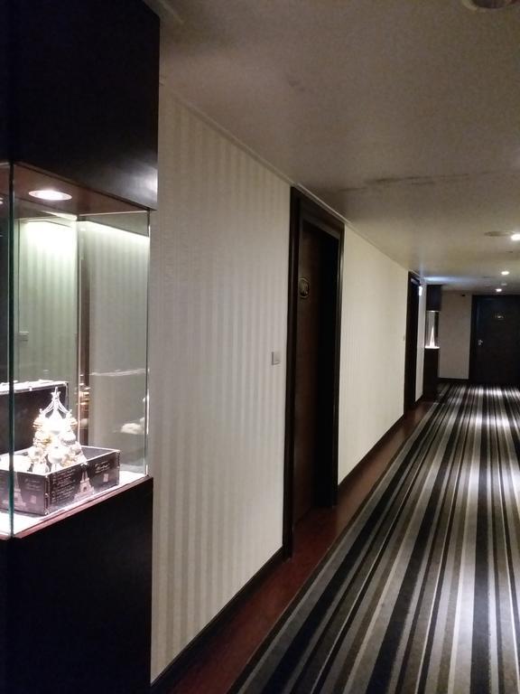 ホン ダウ ホテル 台北市 エクステリア 写真